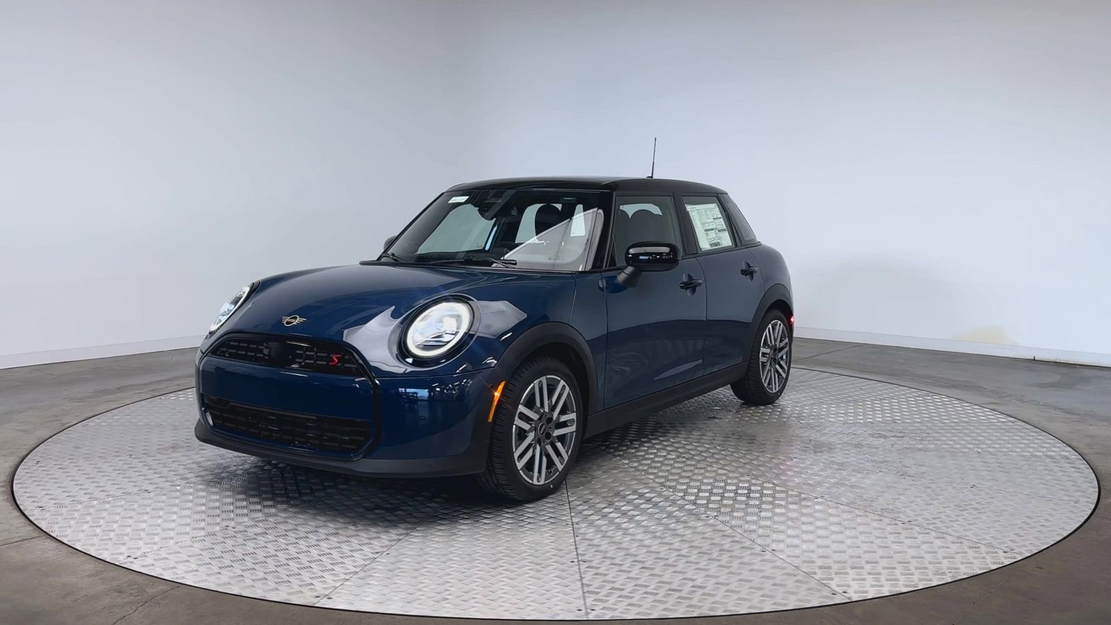 New 2026 MINI Cooper S FWD image 4