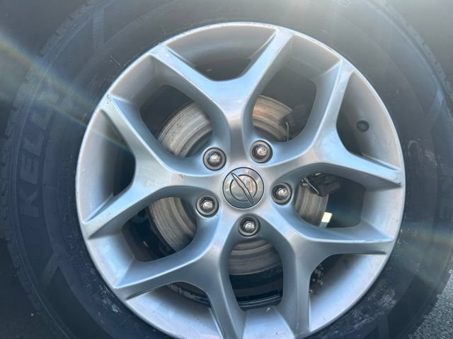 Used 2020 Chrysler Pacifica Touring-L Plus w/ Tire & Wheel Group FWD image 8