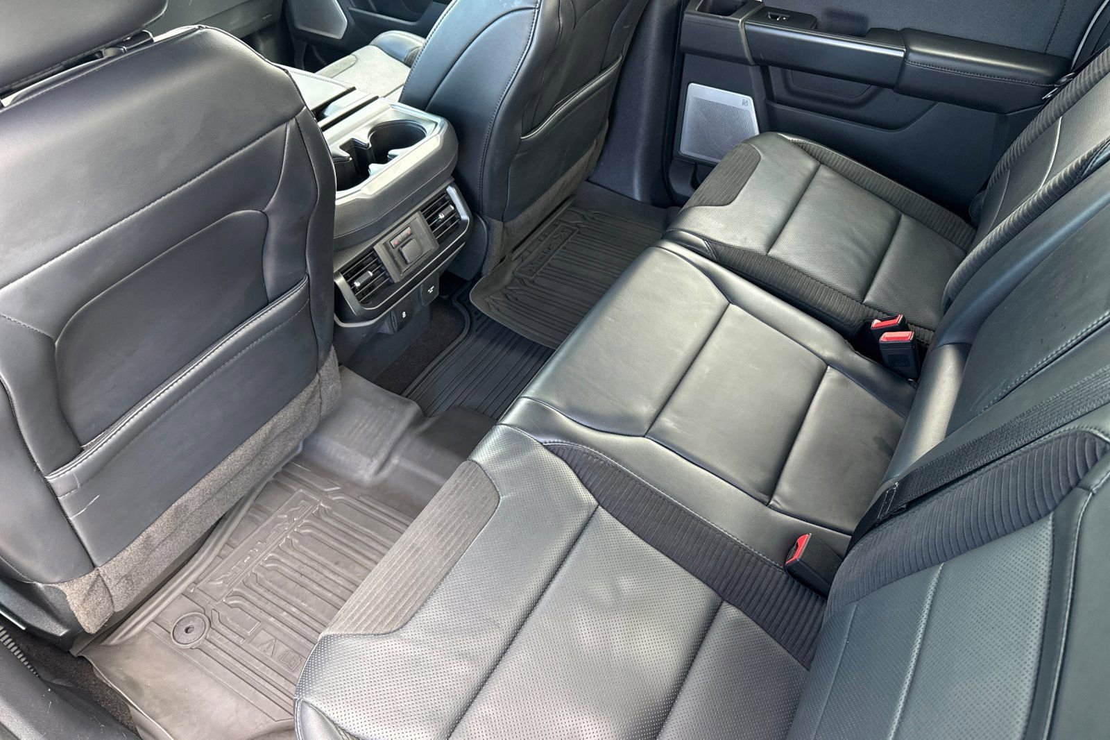 Used 2023 Ford F150 Raptor AWD/4WD image 4