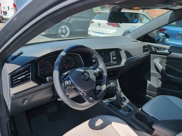 Certified 2021 Volkswagen Jetta R-Line w/ R-Line Cold Weather Package image 8