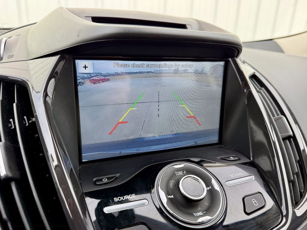 Used 2016 Ford Escape Titanium AWD/4WD image 28