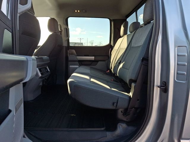 Used 2024 Ford F250 XLT w/ Black Appearance Package image 13