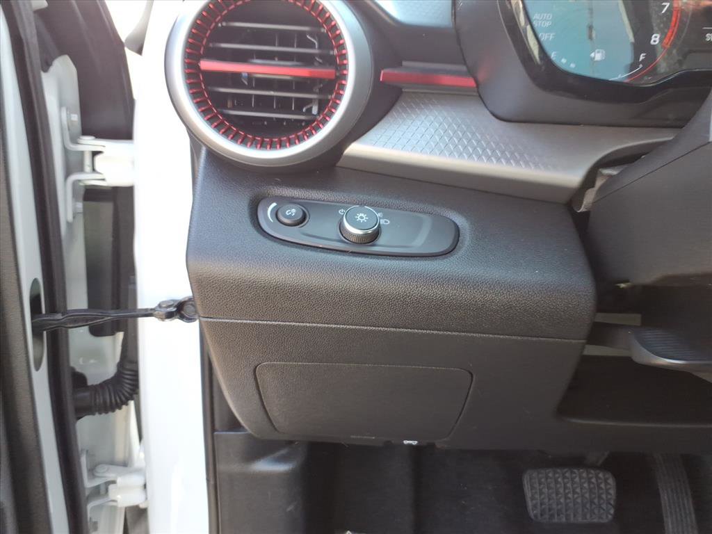 Used 2024 Chevrolet Trax RS w/ Driver Confidence Package image 17