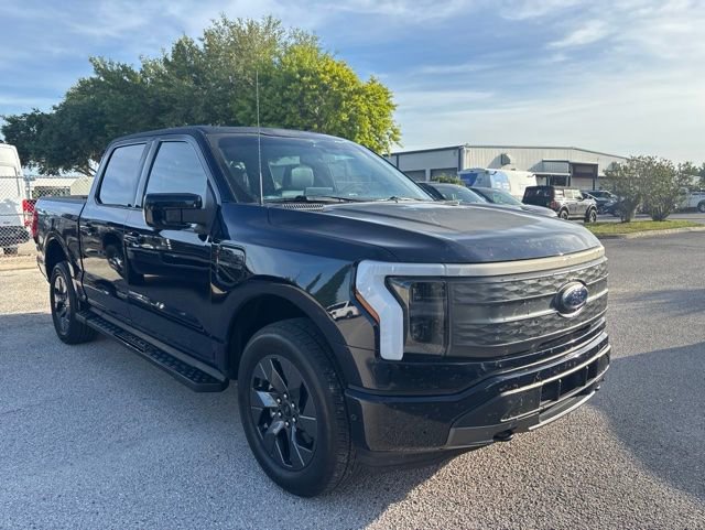 Used 2023 Ford F150 Lightning Lariat w/ Equipment Group 511A High AWD/4WD image 3