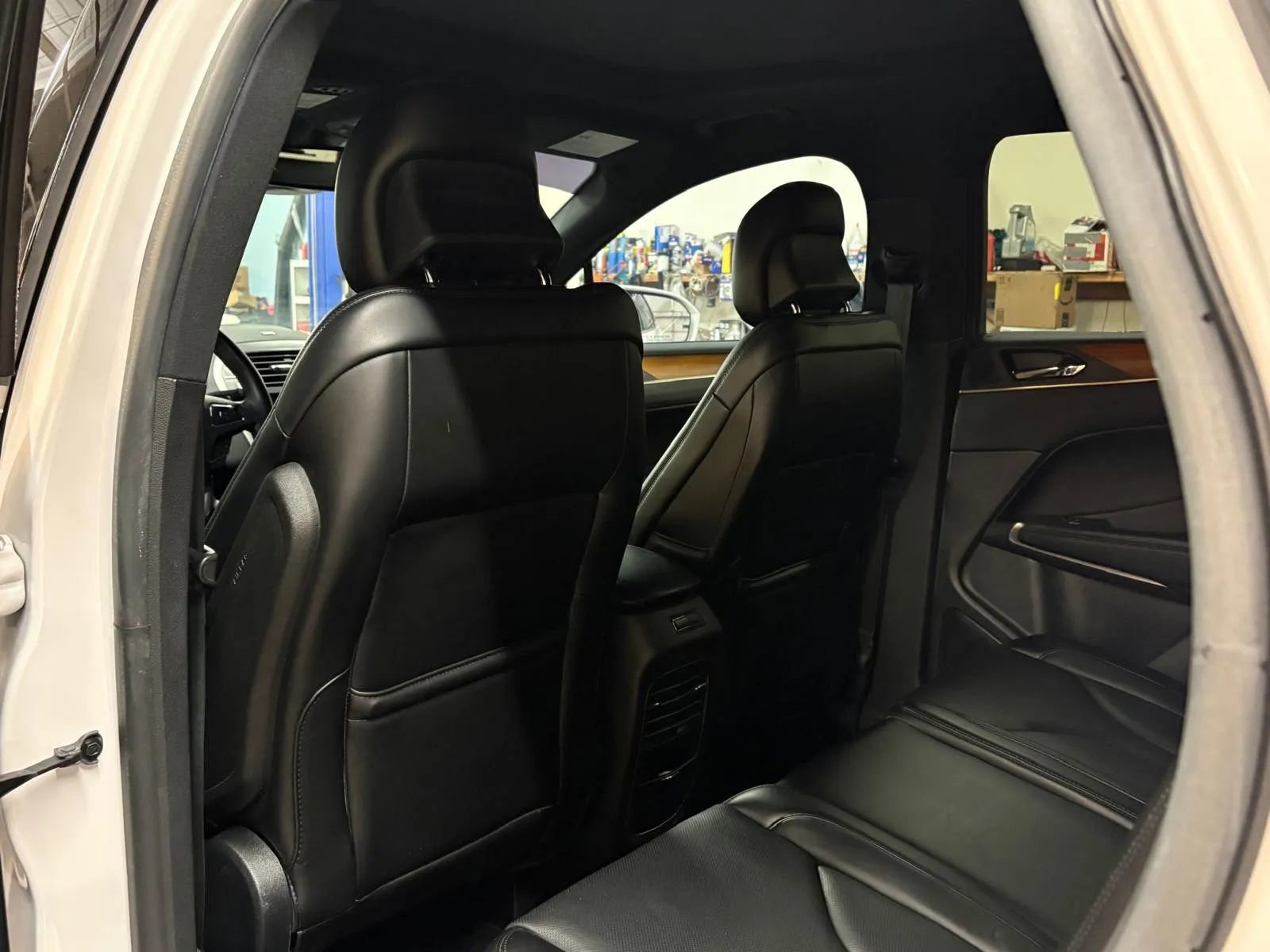 Used 2017 Lincoln MKC Reserve AWD/4WD image 24