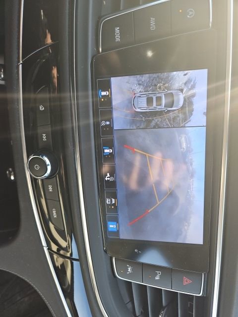 Used 2022 Buick Enclave Avenir w/ Avenir Technology Package image 4