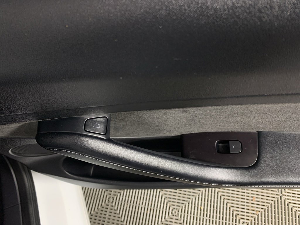 Used 2022 Tesla Model 3 Performance image 29