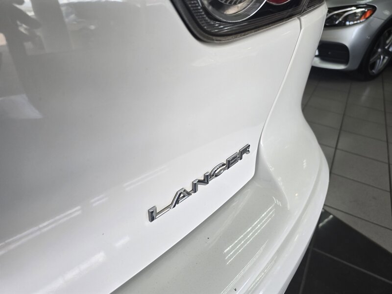 Used 2014 Mitsubishi Lancer ES image 25