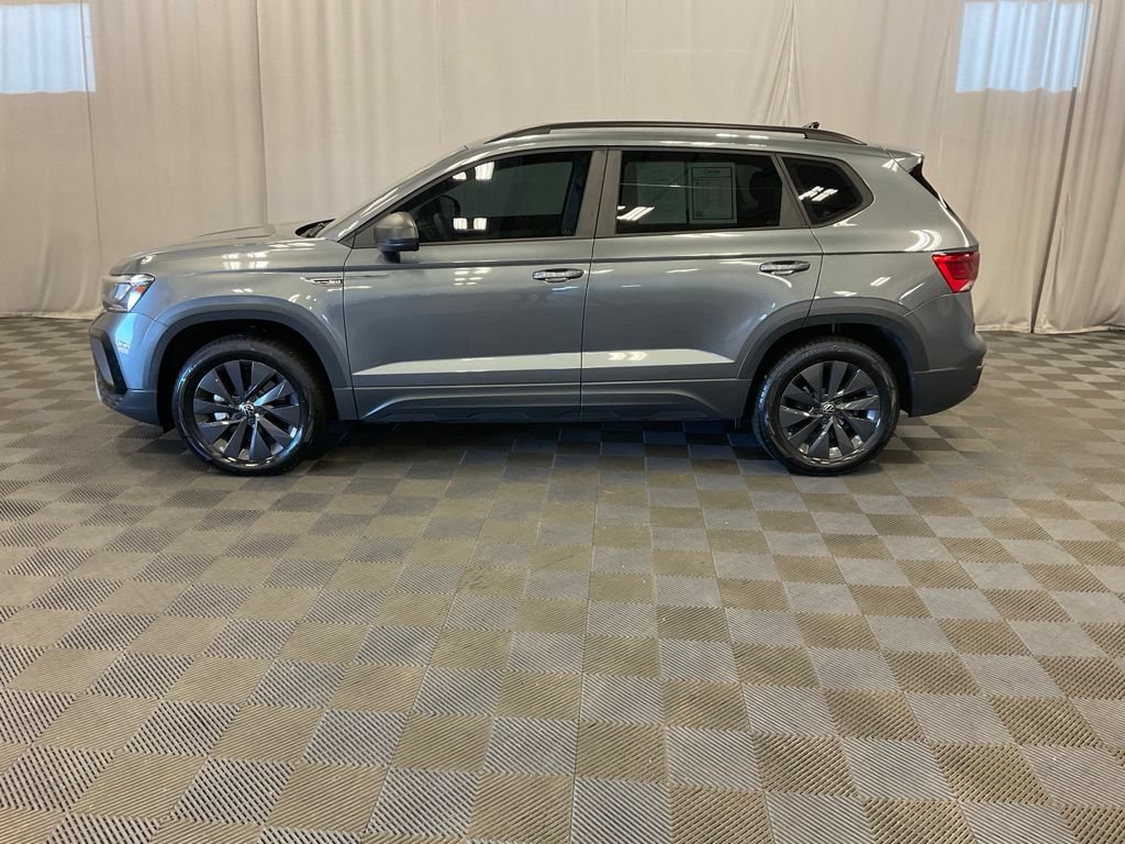 Used 2022 Volkswagen Taos S AWD/4WD image 8