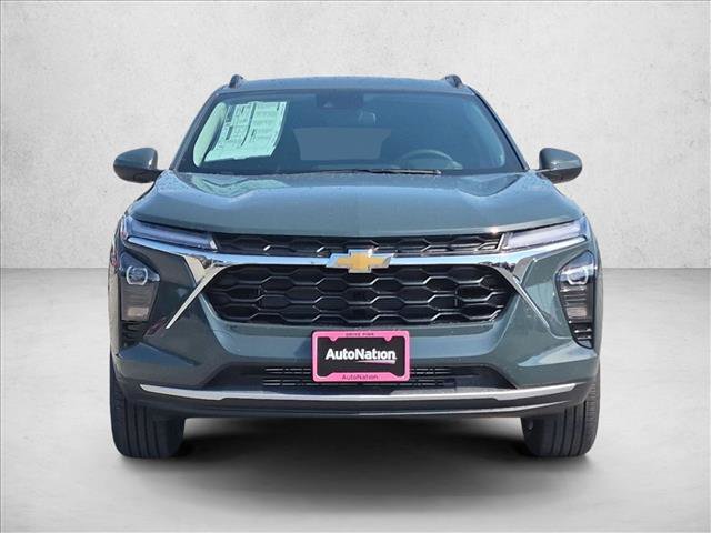 New 2026 Chevrolet Trax LT w/ Driver Confidence Package FWD image 6