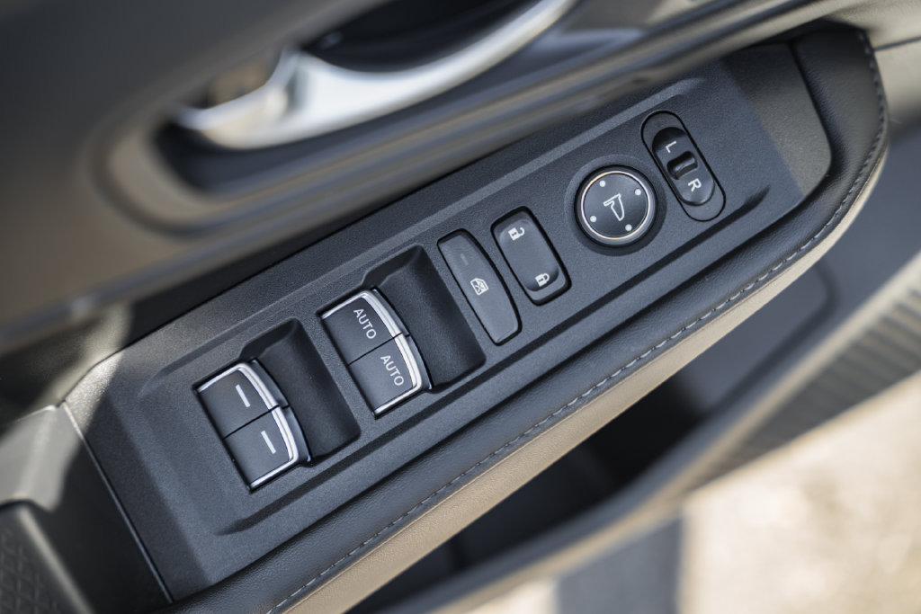 Certified 2024 Honda Accord Sport image 35