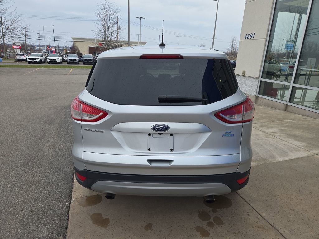 Used 2015 Ford Escape SE image 5
