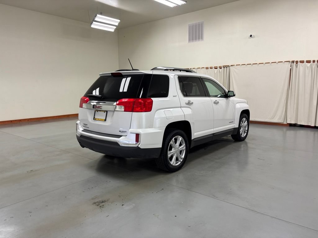 Used 2017 GMC Terrain SLT w/ Open Road Package FWD image 8