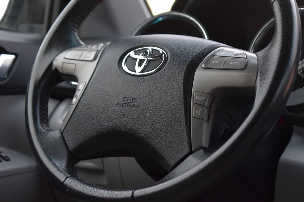 Used 2008 Toyota Highlander Limited AWD/4WD image 28