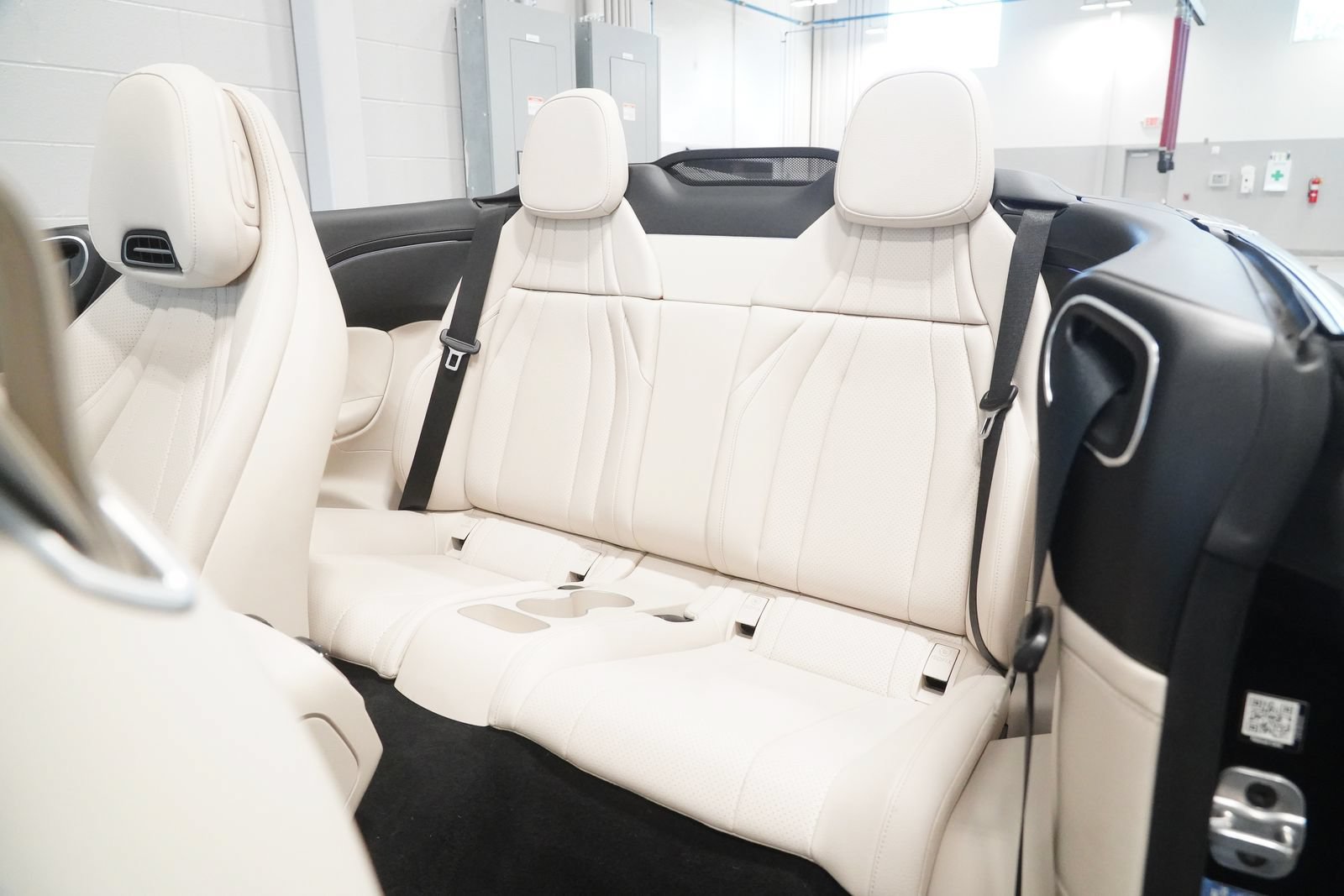 Certified 2024 Mercedes-Benz CLE 300 4MATIC Cabriolet image 16