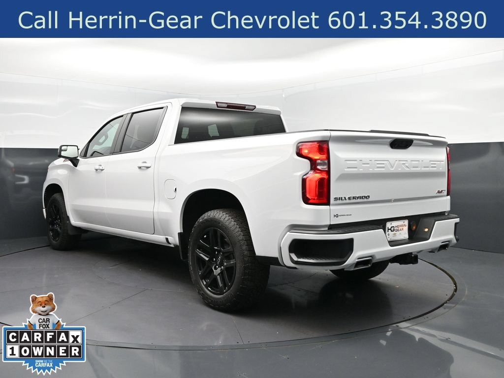 Used 2023 Chevrolet Silverado 1500 RST AWD/4WD image 5