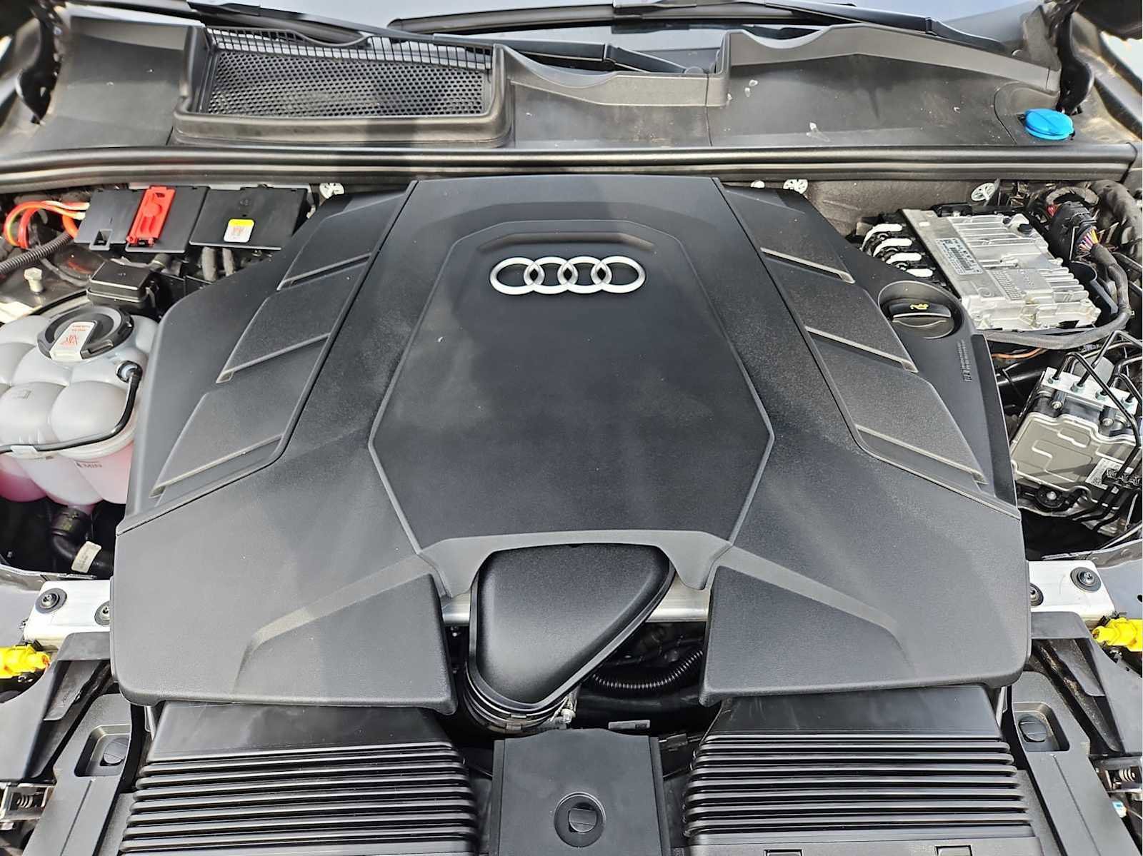 Certified 2025 Audi Q7 3.0T Premium Plus w/ Premium Plus Package image 38