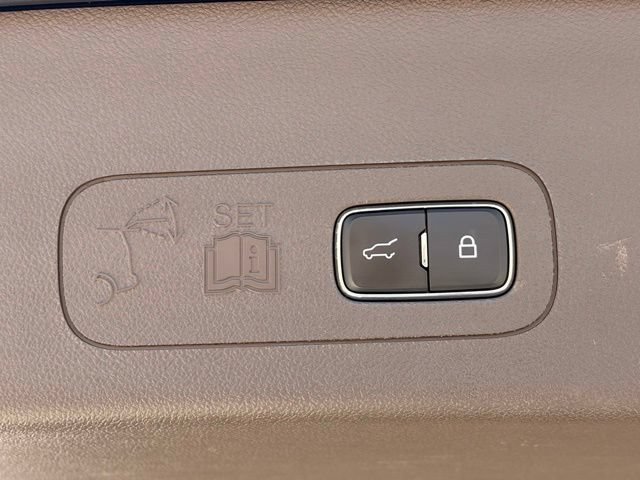 Used 2024 Lincoln Aviator Reserve w/ Equipment Group 201A AWD/4WD image 21