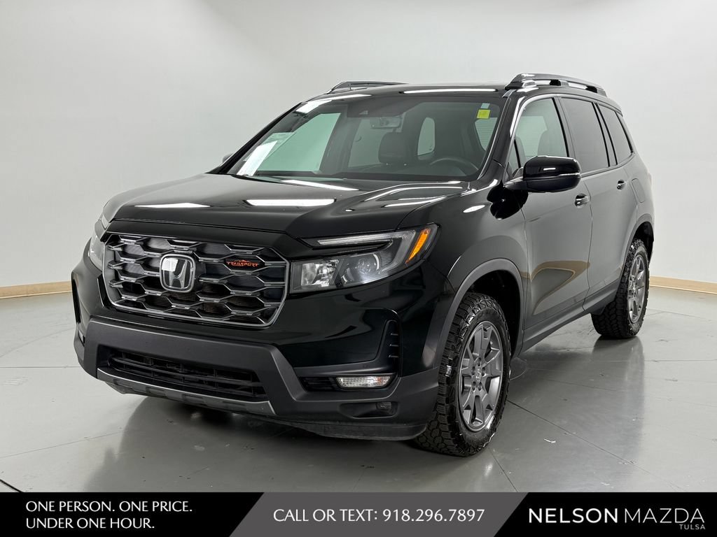 Used 2024 Honda Passport TrailSport image 1