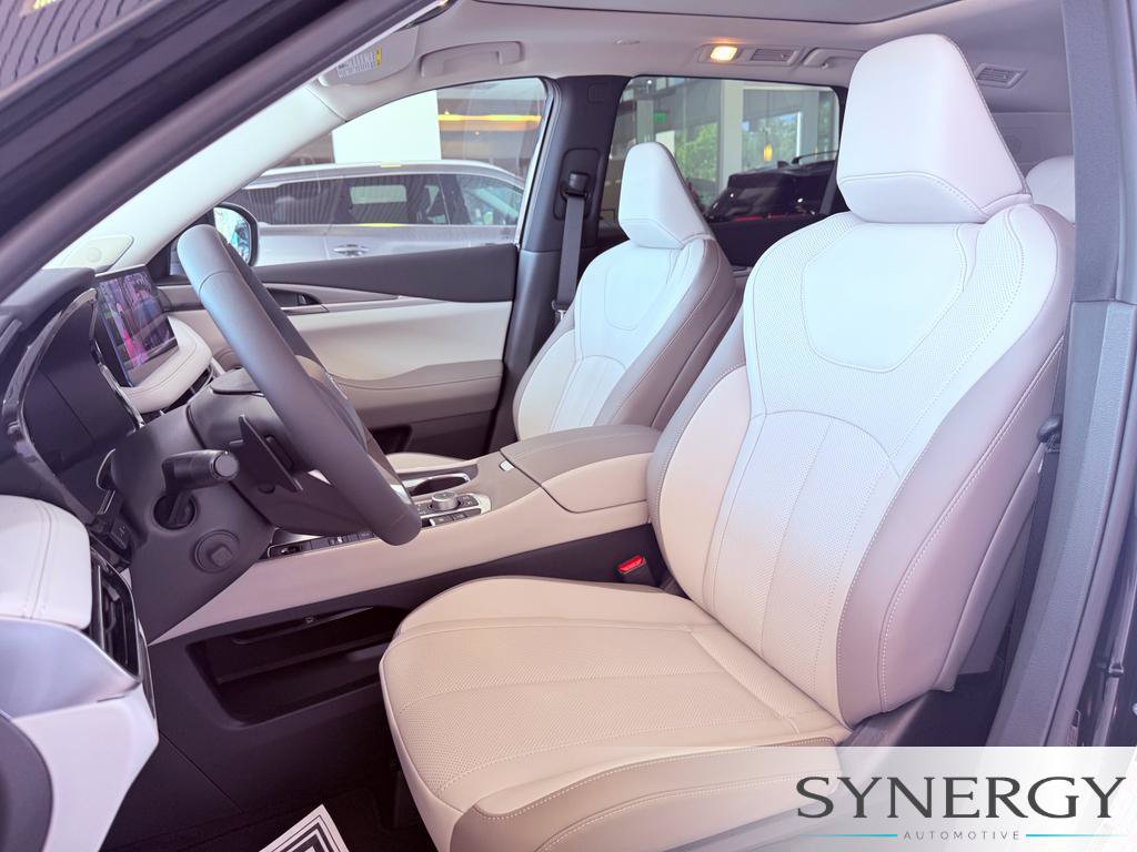 New 2027 INFINITI QX60 Luxe w/ Cargo Package FWD image 25