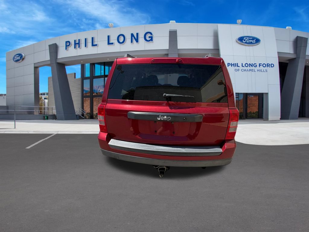 Used 2014 Jeep Patriot Sport FWD image 4