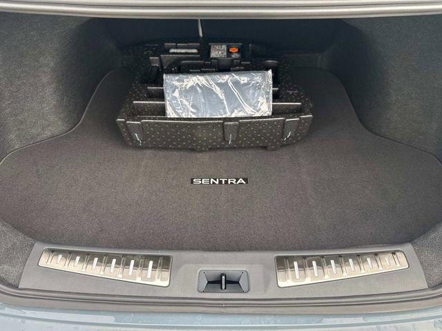 Used 2026 Nissan Sentra SL w/ Floor Mat Package image 12