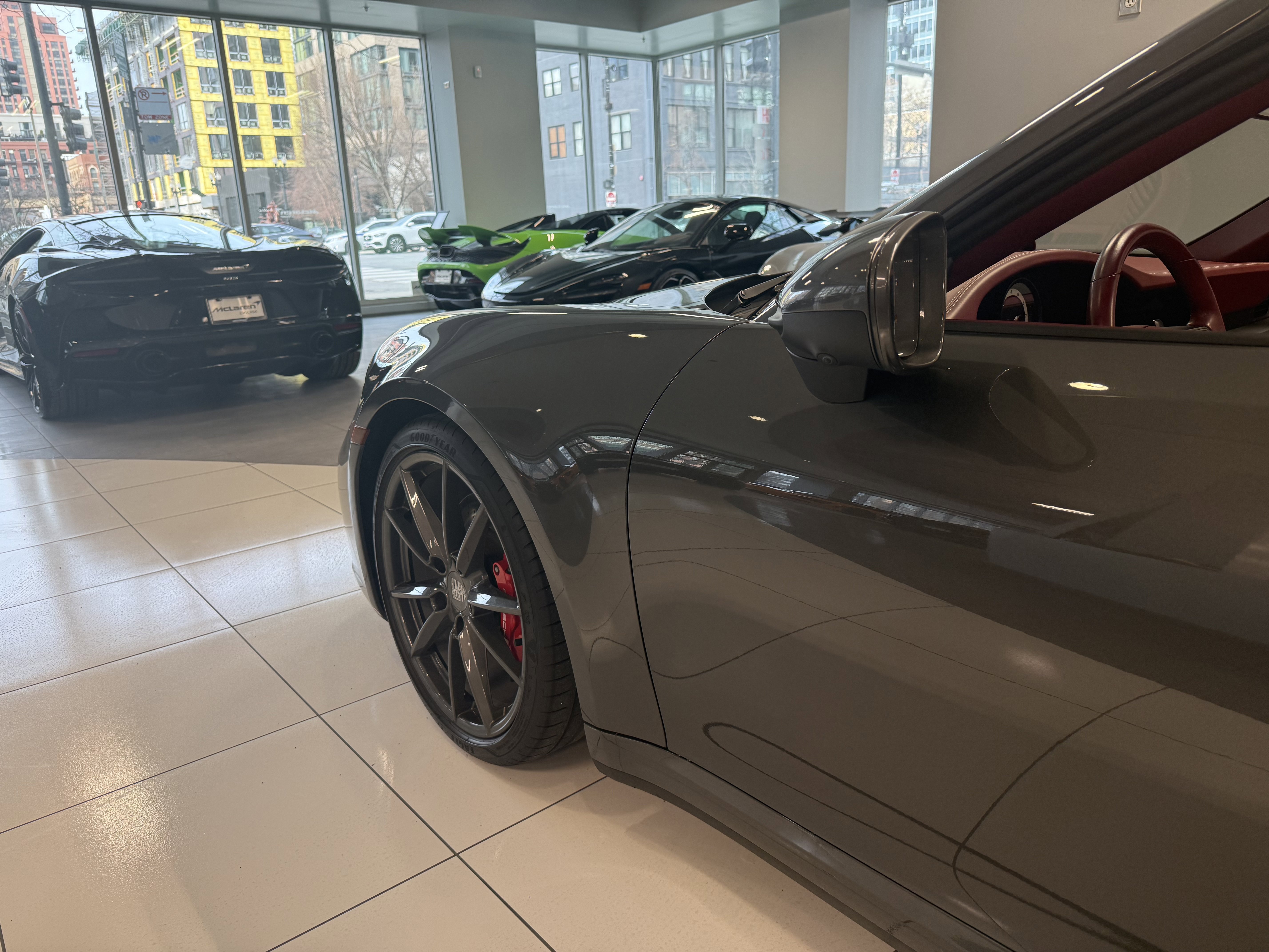 Used 2021 Porsche 911 image 5