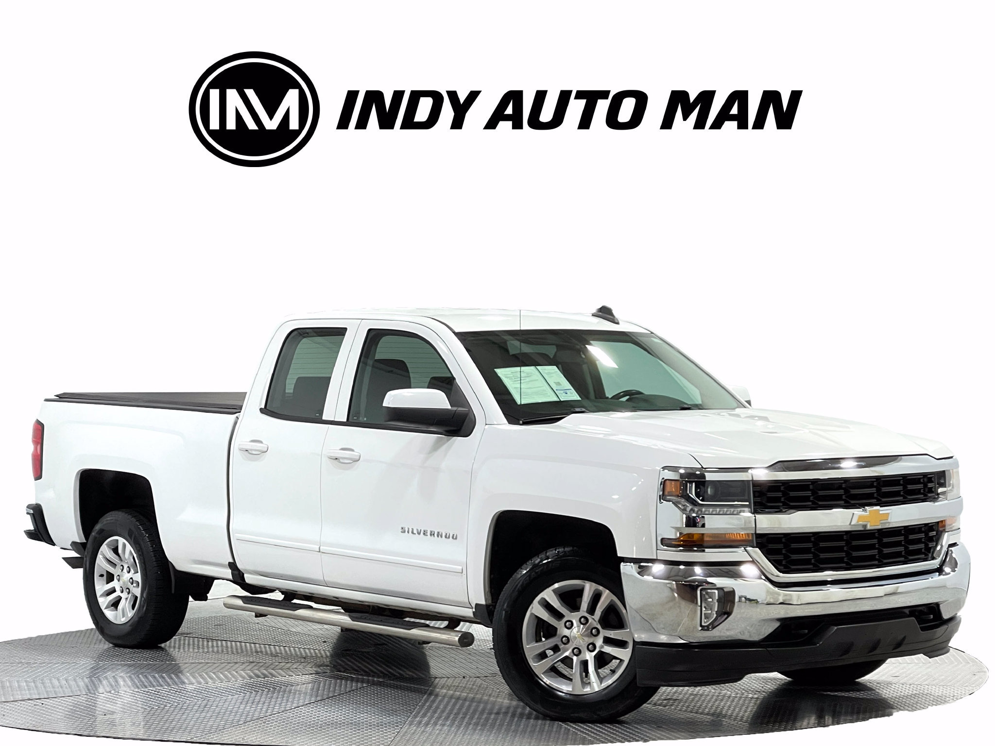 Used 2019 Chevrolet Silverado 1500 LT w/ All Star Edition AWD/4WD image 2
