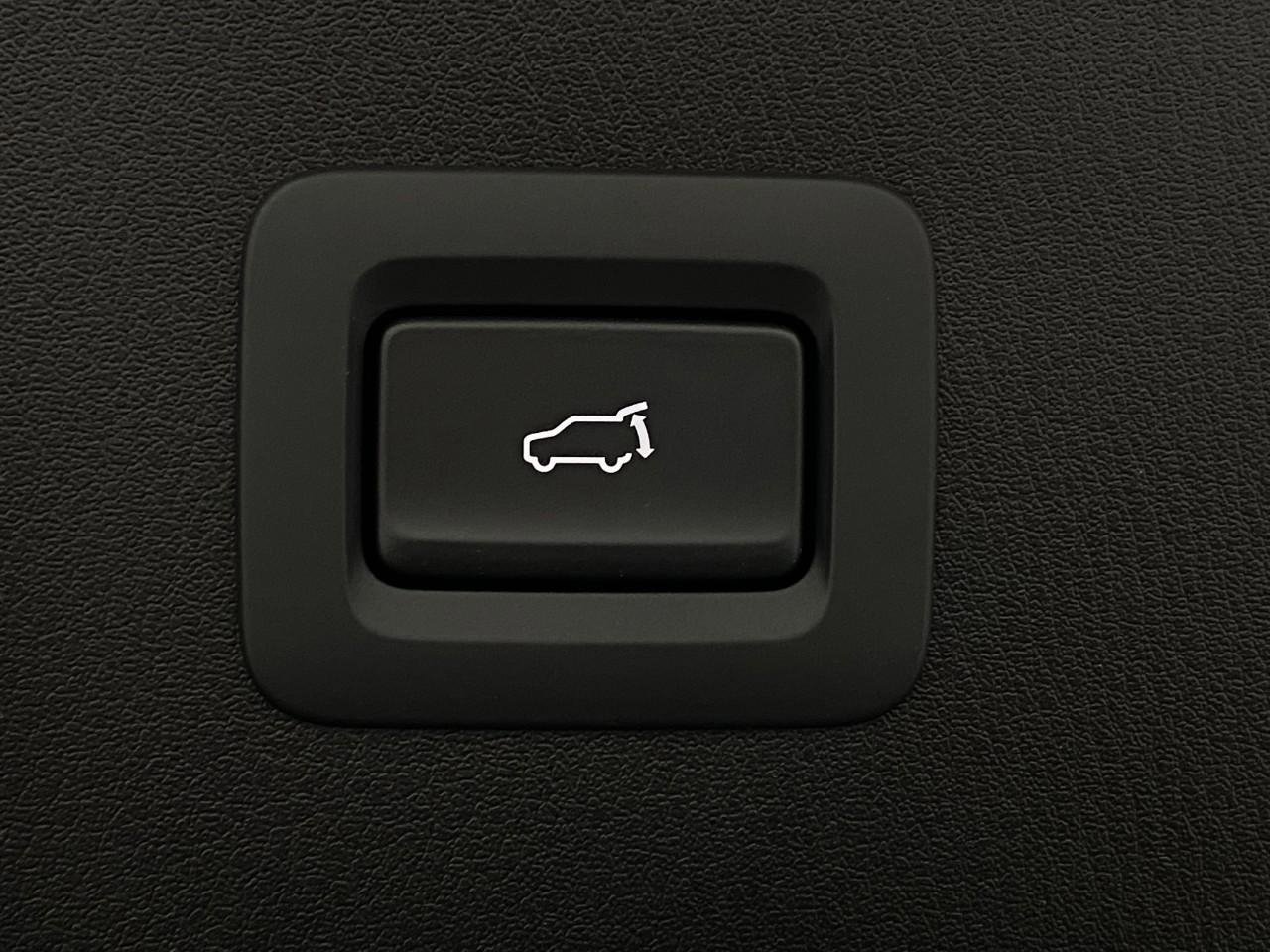 New 2025 MAZDA CX-5 Signature image 6