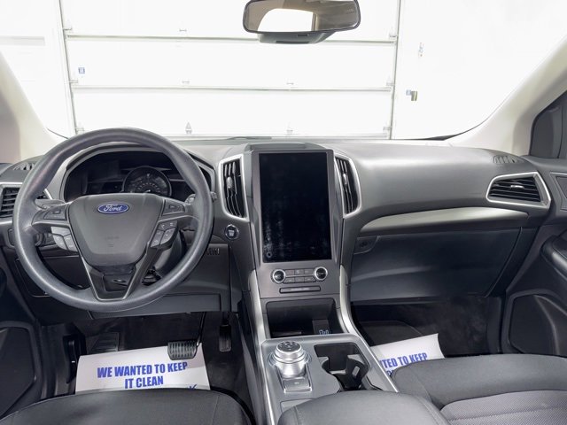 Used 2022 Ford Edge SE image 9