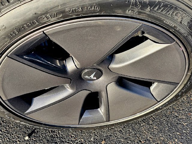 Used 2023 Tesla Model 3 Standard Range RWD image 6