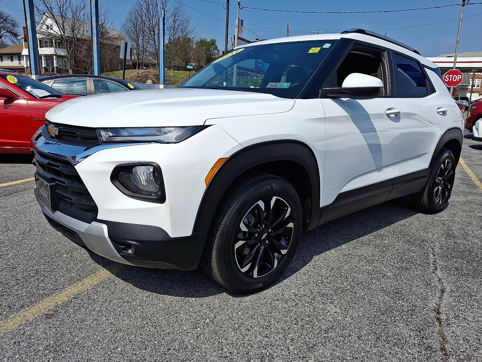 Used 2023 Chevrolet TrailBlazer LT AWD/4WD image 1