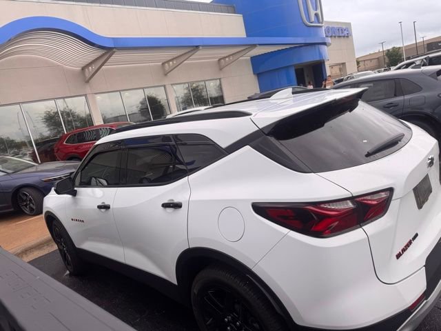 Used 2021 Chevrolet Blazer LT w/ Redline Edition AWD/4WD image 3