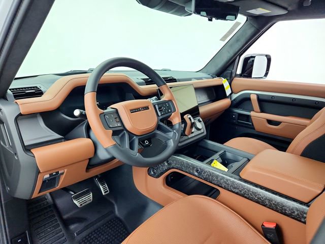 New 2026 Land Rover Defender 110 OCTA AWD/4WD image 16