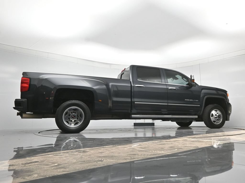 Used 2018 GMC Sierra 3500 Denali w/ Duramax Plus Package AWD/4WD image 41