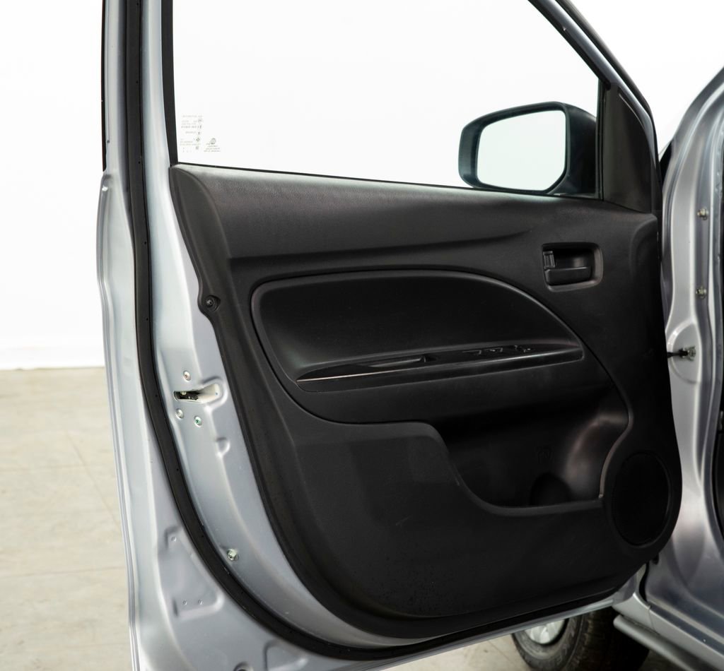 Used 2024 Mitsubishi Mirage ES image 6