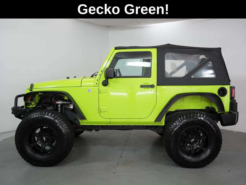 Used 2013 Jeep Wrangler Sport w/ Connectivity Group AWD/4WD image 4
