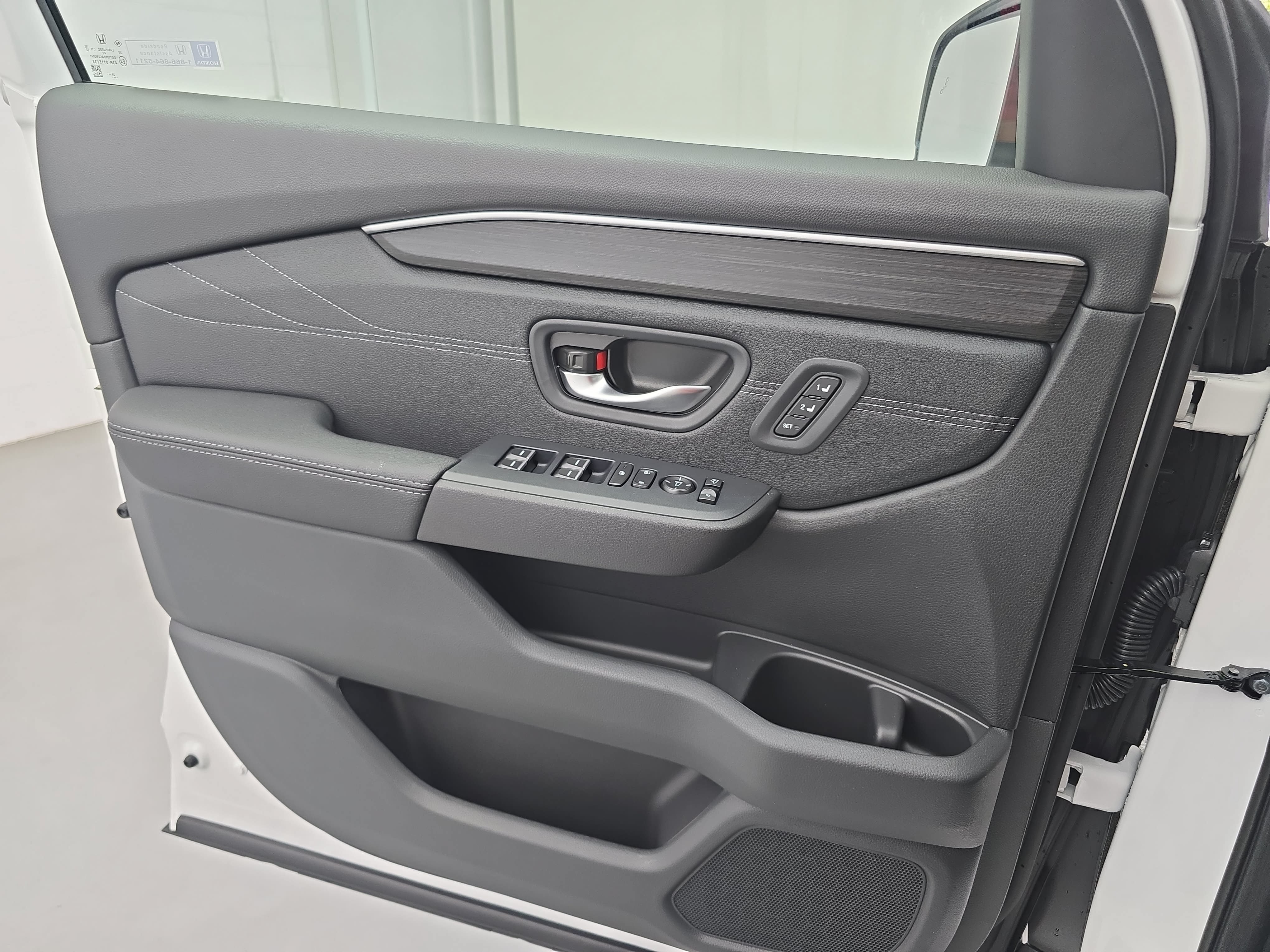 New 2026 Honda Pilot Touring image 27