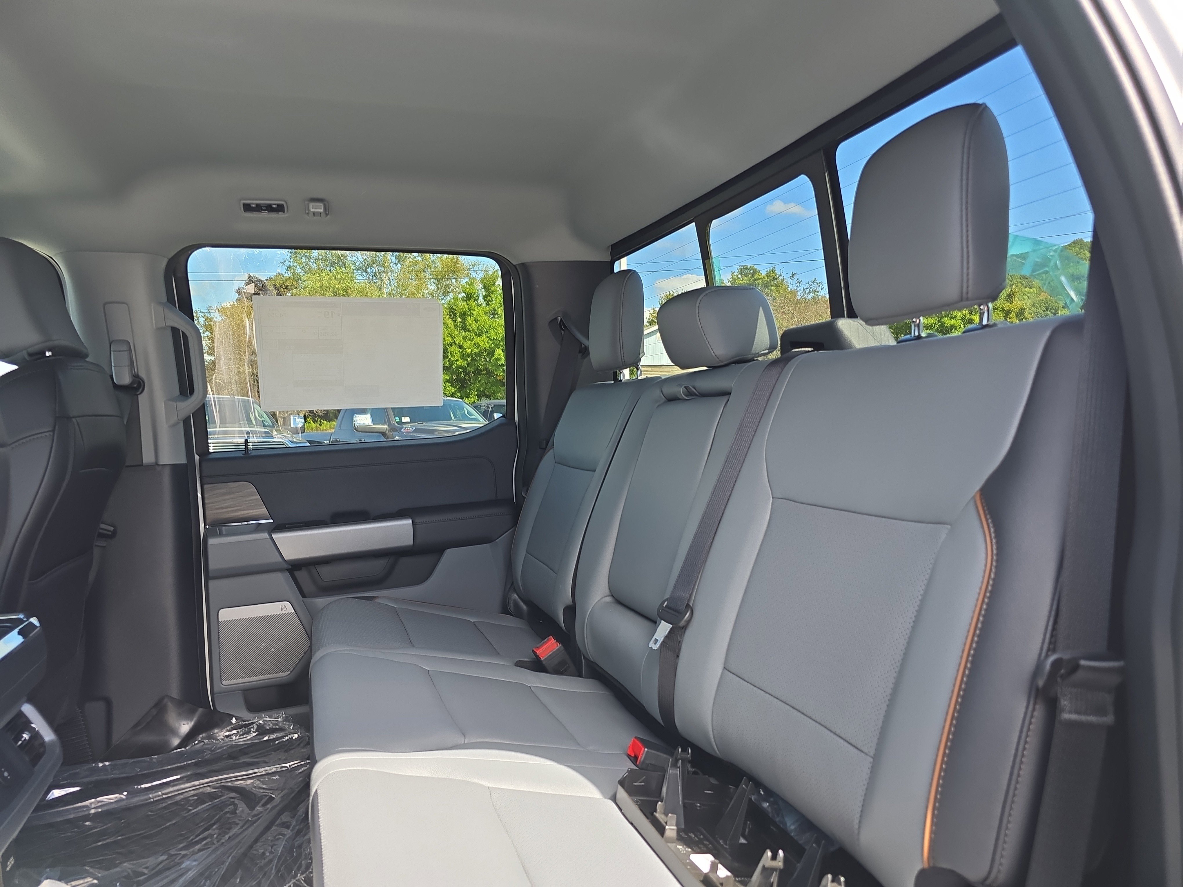 New 2025 Ford F150 Lariat image 15