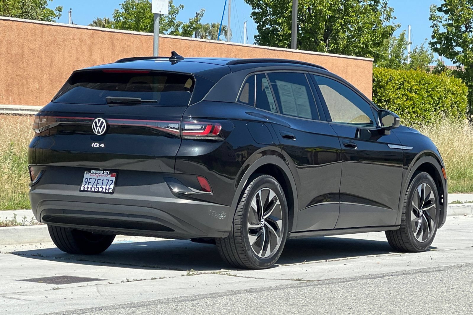 Used 2022 Volkswagen ID.4 Pro S RWD image 4