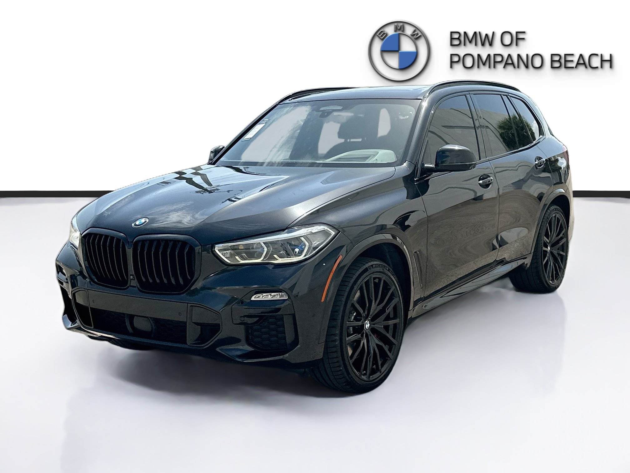 Used 2021 BMW X5 M50i w/ Executive Package AWD/4WD image 3