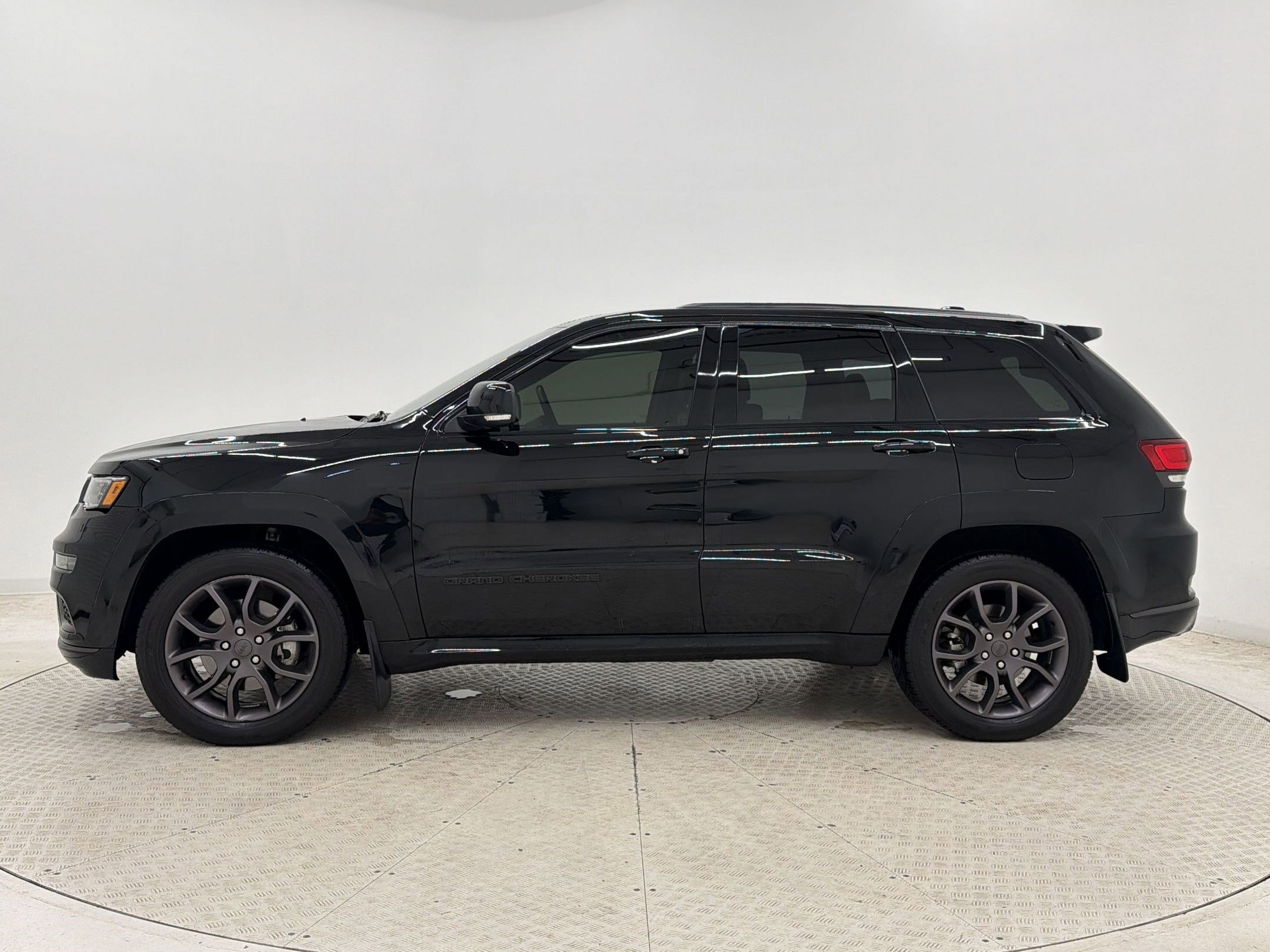 Used 2021 Jeep Grand Cherokee High Altitude RWD image 2