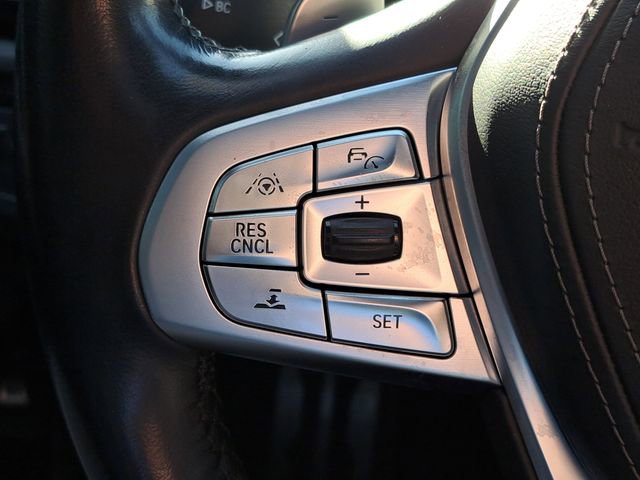 Used 2019 BMW 750i image 19