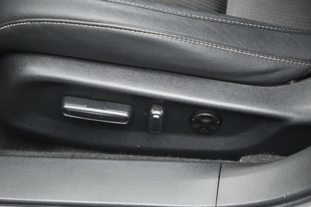 Used 2020 Honda Accord Sport image 9
