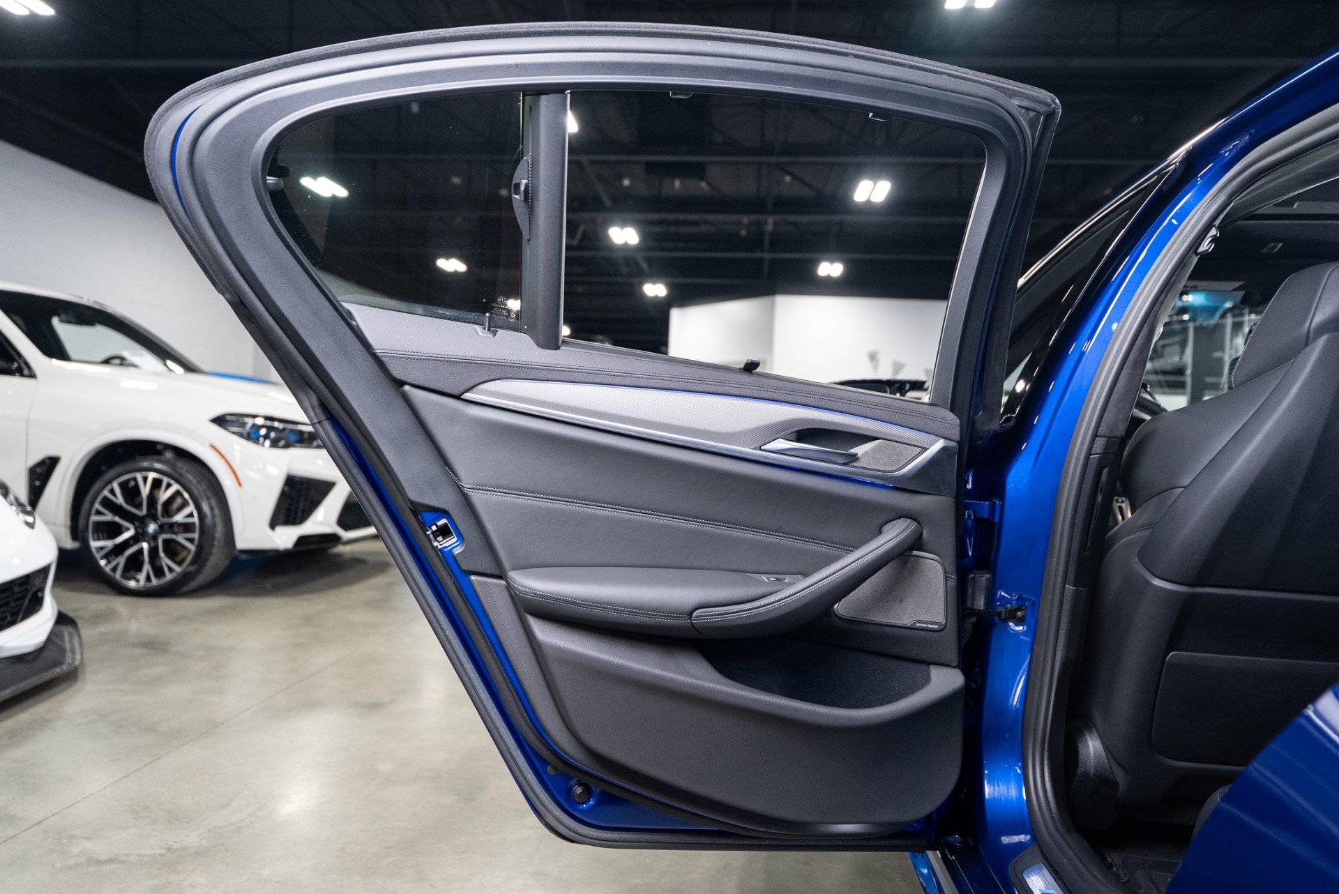 Used 2019 BMW M5 w/ Executive Package image 54