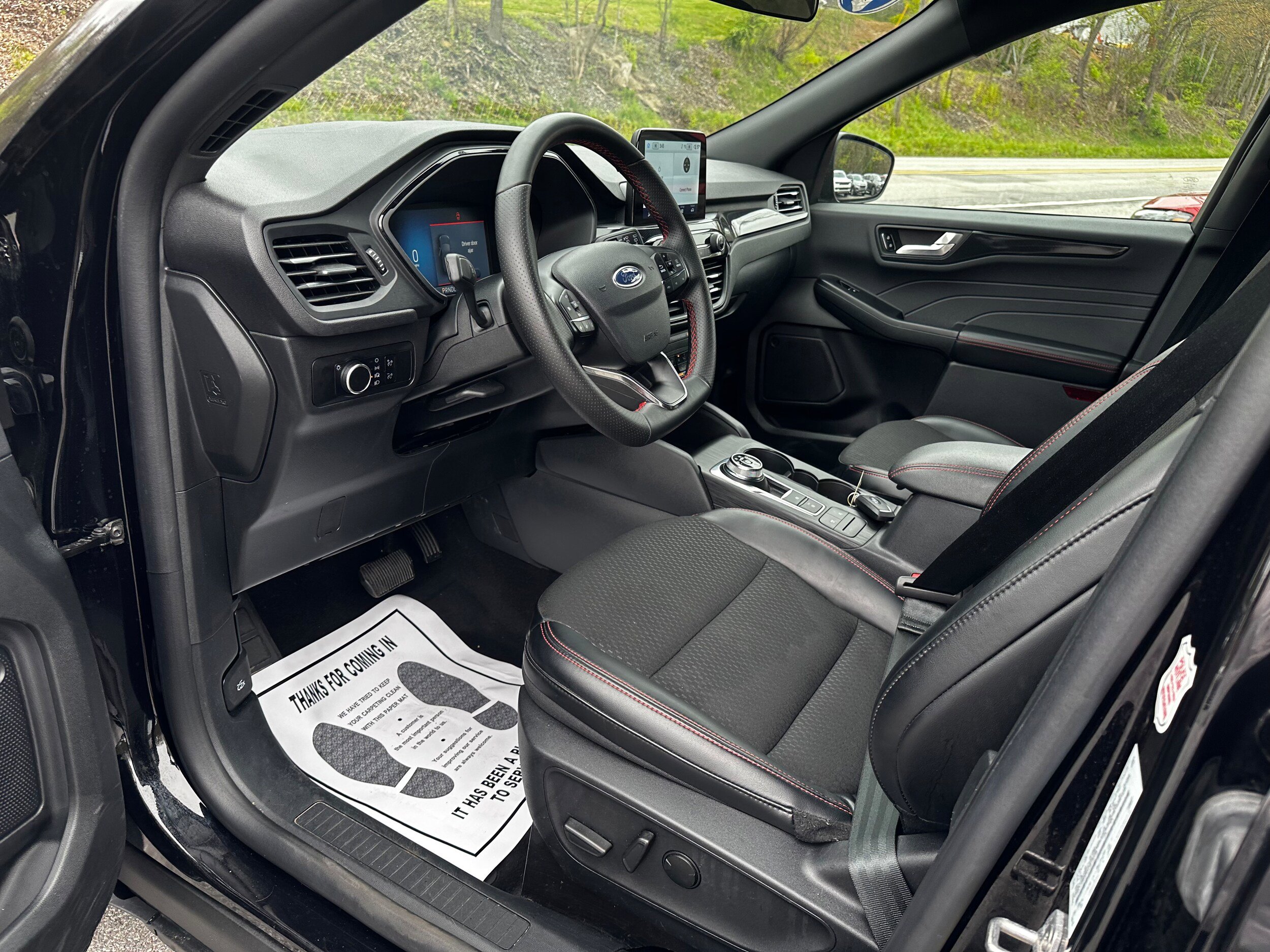Used 2025 Ford Escape ST-Line AWD/4WD image 30
