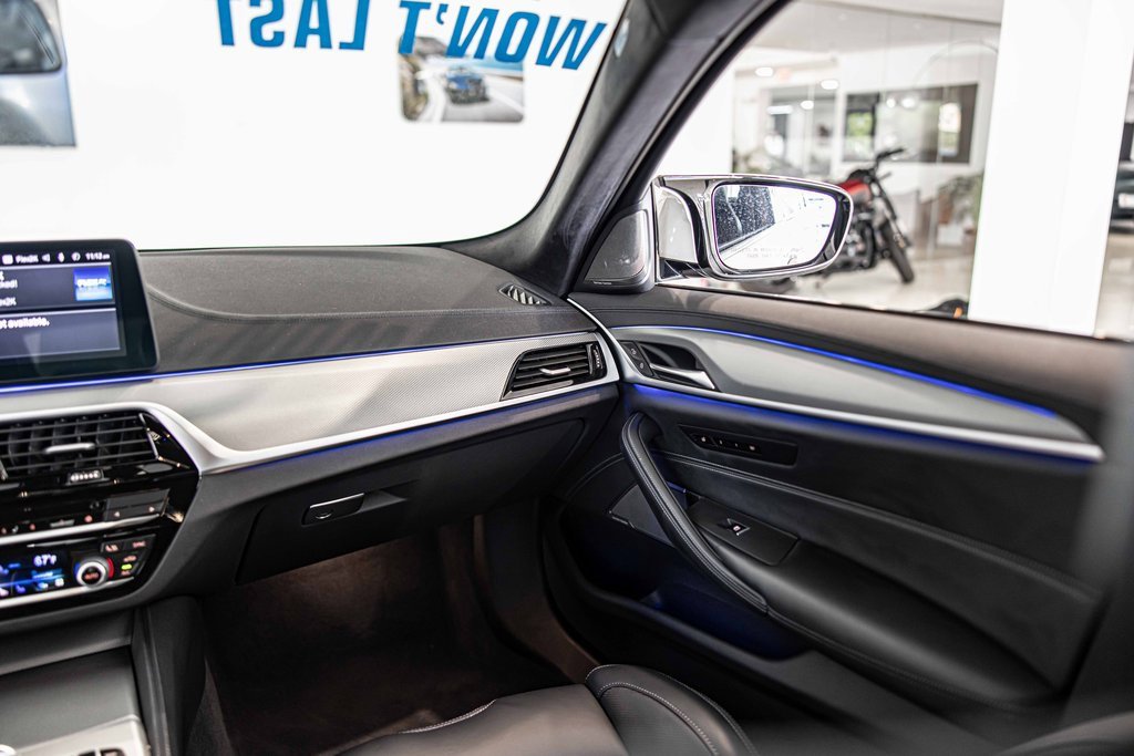 Used 2023 BMW M5 w/ Executive Package image 42