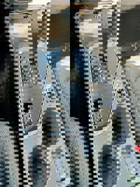 Used 2024 Subaru Crosstrek 2.0i Premium image 17