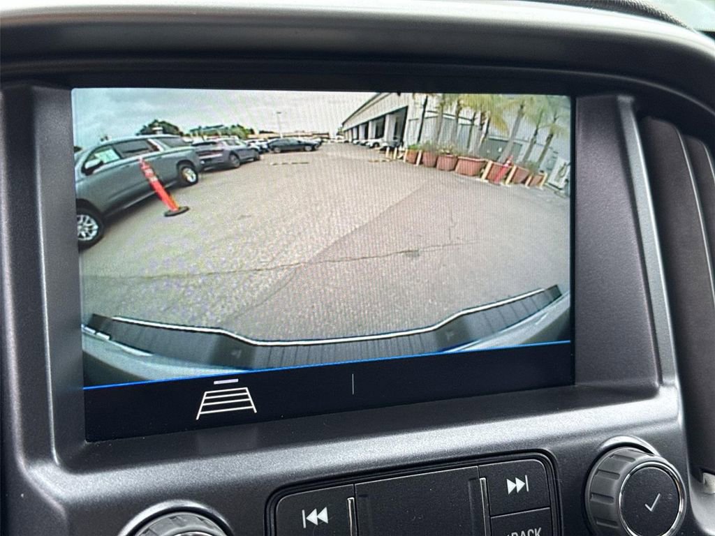 Used 2022 Chevrolet Colorado LT w/ Fleet Safety Package RWD image 13