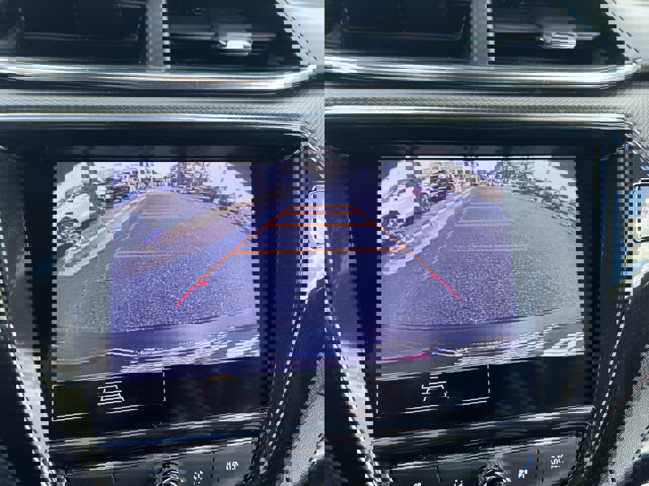 Used 2021 Chevrolet TrailBlazer RS w/ Sun and Liftgate Package image 25